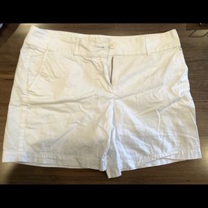 Loft The Rivera Short 6” inseam